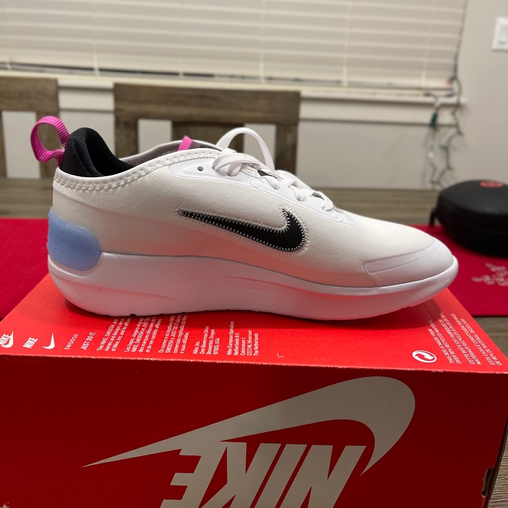 Nike Air